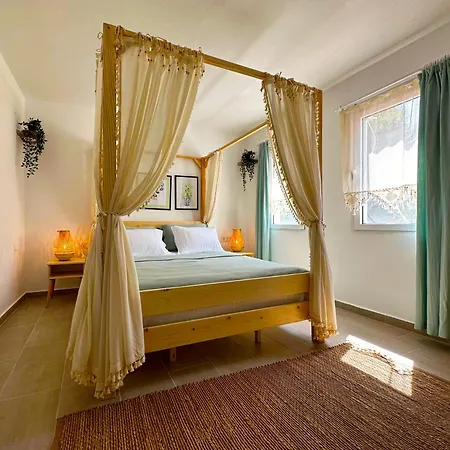 Hotell Monk Island *