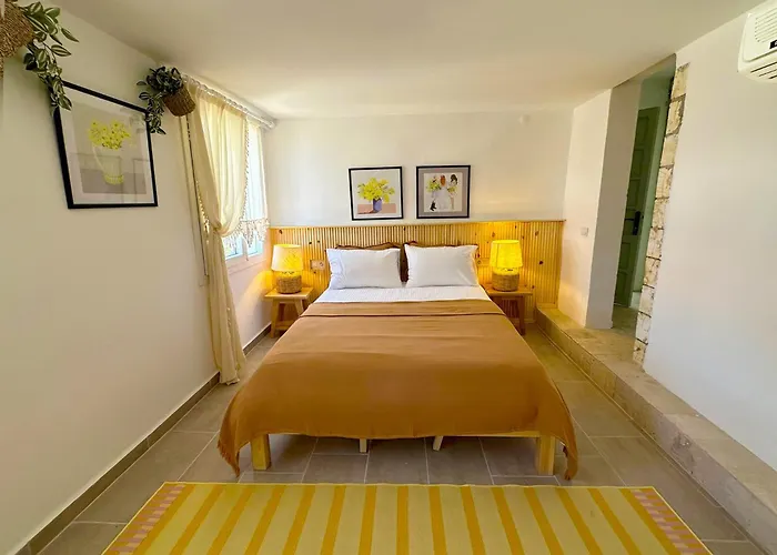 Hotel Monk Island Izmir