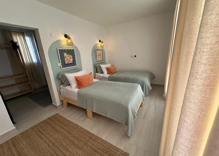 Hotel Monk Island Izmir